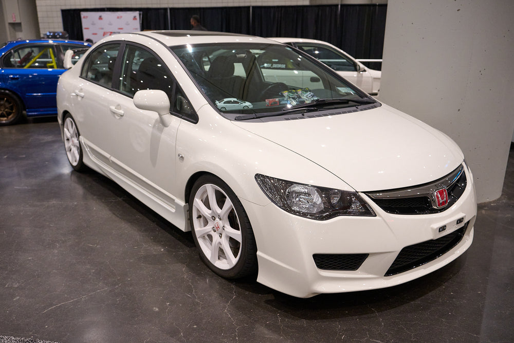 Adarsh Balasubramanian Honda Civic Si (JDM Type R FD2 Conversion) 2009