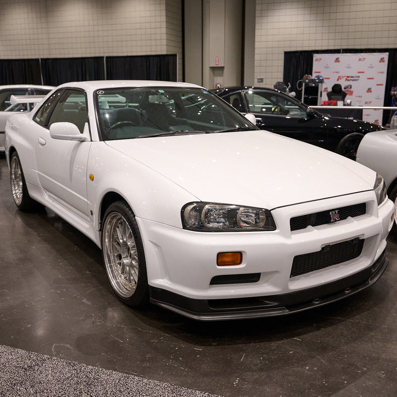 Moe Khan Nissan Skyline 2000
