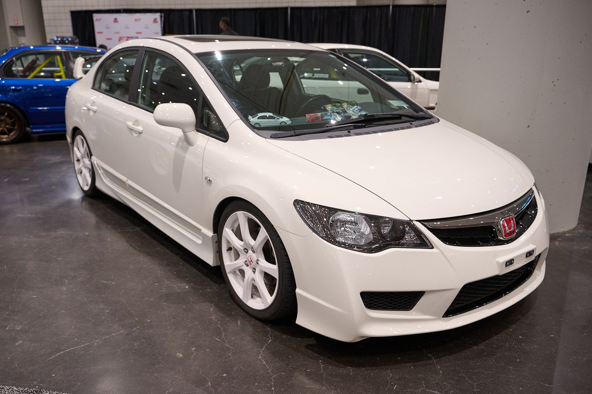 Adarsh Balasubramanian Honda Civic Si (JDM Type R FD2 Conversion) 2009